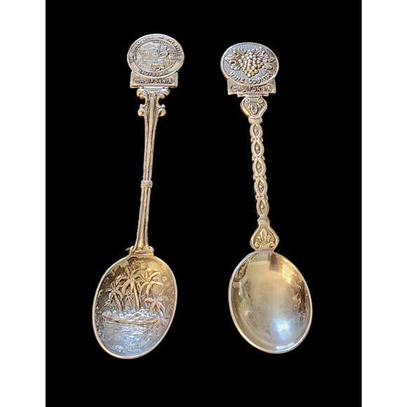 Set of two silver plated California state souvenir collectible spoons. - Picture 1 of 6